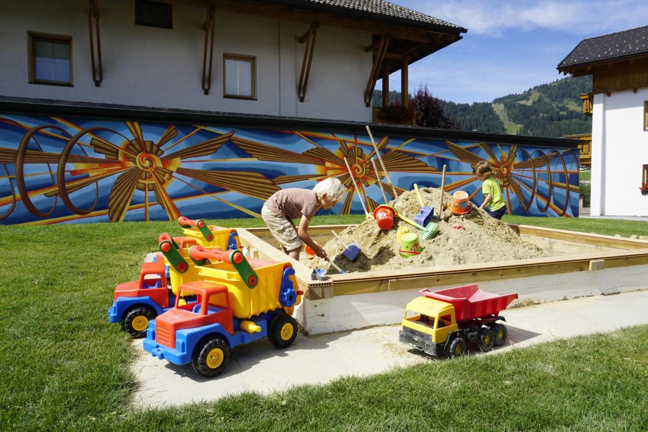 Apart-Hotel Alpinsonnenresidenz Fiss Exterior foto